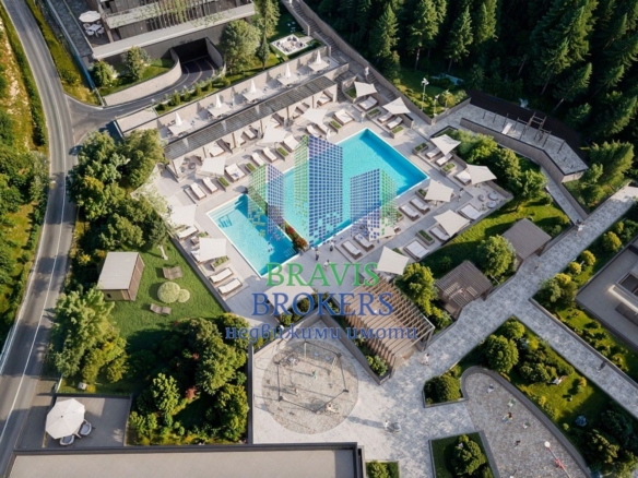 СТУДИО -- Ален Мак -- 58 317 € - 0