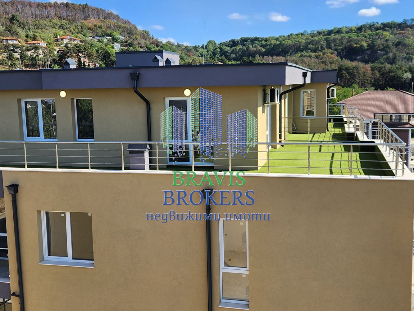 ЕКСКЛУЗИВНО - БЕЗ АНАЛОГ !! ЦЯЛ ЕТАЖ ОТ СГРАДА С АКТ 16 !! ЧЕТИРИСТАЕН ИМОТ + БОНУС 150 КВ.М ТЕРАСА С МОРСКА И ГРАДСКА ПАНОРАМА !!! ДВЕ ПАРКОМЕСТА В ЦЕНАТА !! - 0