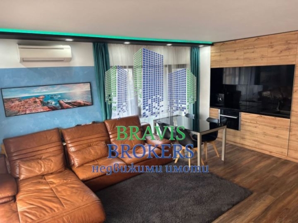 ВЪЗРАЖДАНЕ 3 – ПРОСТОРЕН ПАНОРАМЕН ОБЗАВЕДЕН ТРИСТАЕН – СРЕДЕН ЕТАЖ — ОПЦИЯ ПАРКОМЯСТО !! - 0