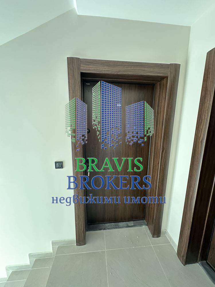 ГР.ВАРНА - БРИЗ - ТРИСТАЕН С ПАРКОМЯСТО - МОРСКА ПАНОРАМА - 0