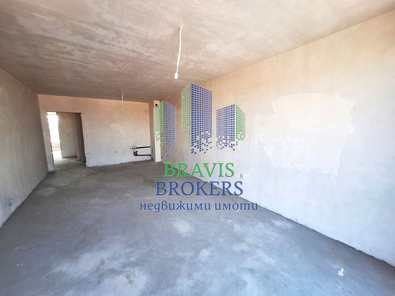 КОЛХОЗЕН ПАЗАР - АКТ 16 - ПРОСТОРЕН ТРИСТАЕН - ДНЕВНА = 30 кв.м -- ПРЕКРАСНА ГРАДСКА ПАНОРАМА - 0