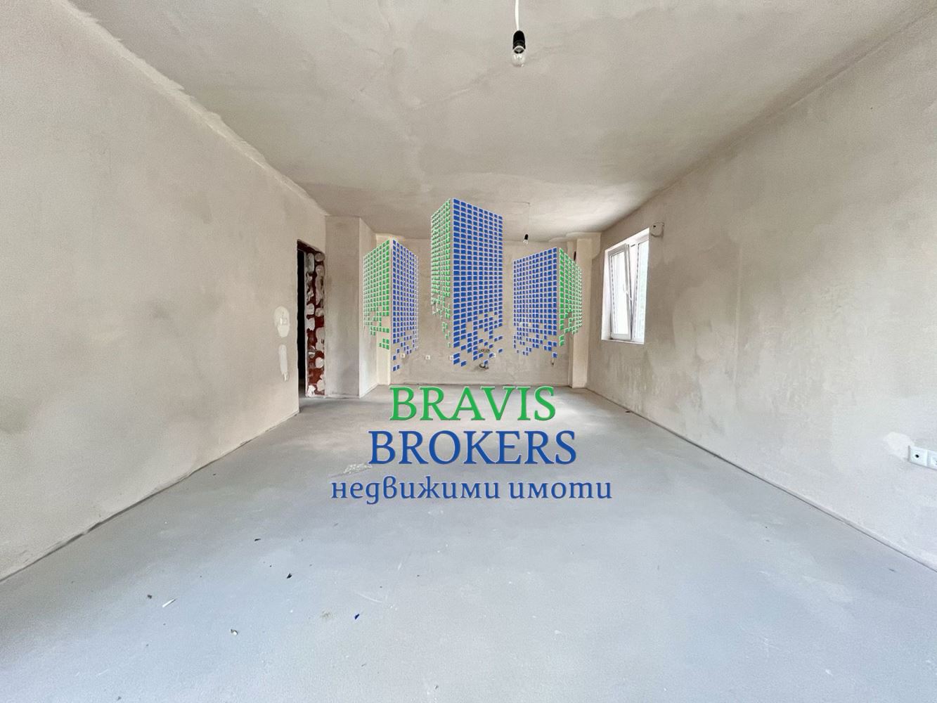 г.Варна, Аспарухово – ПРОСТОРЕН ТРИСТАЕН 102 кв.м – ДНЕВНА = 26кв.м – СРЕДЕН ЕТАЖ-0 г.Варна, Аспарухово – ПРОСТОРЕН ТРИСТАЕН 102 кв.м – ДНЕВНА = 26кв.м - СРЕДЕН ЕТАЖ - 0