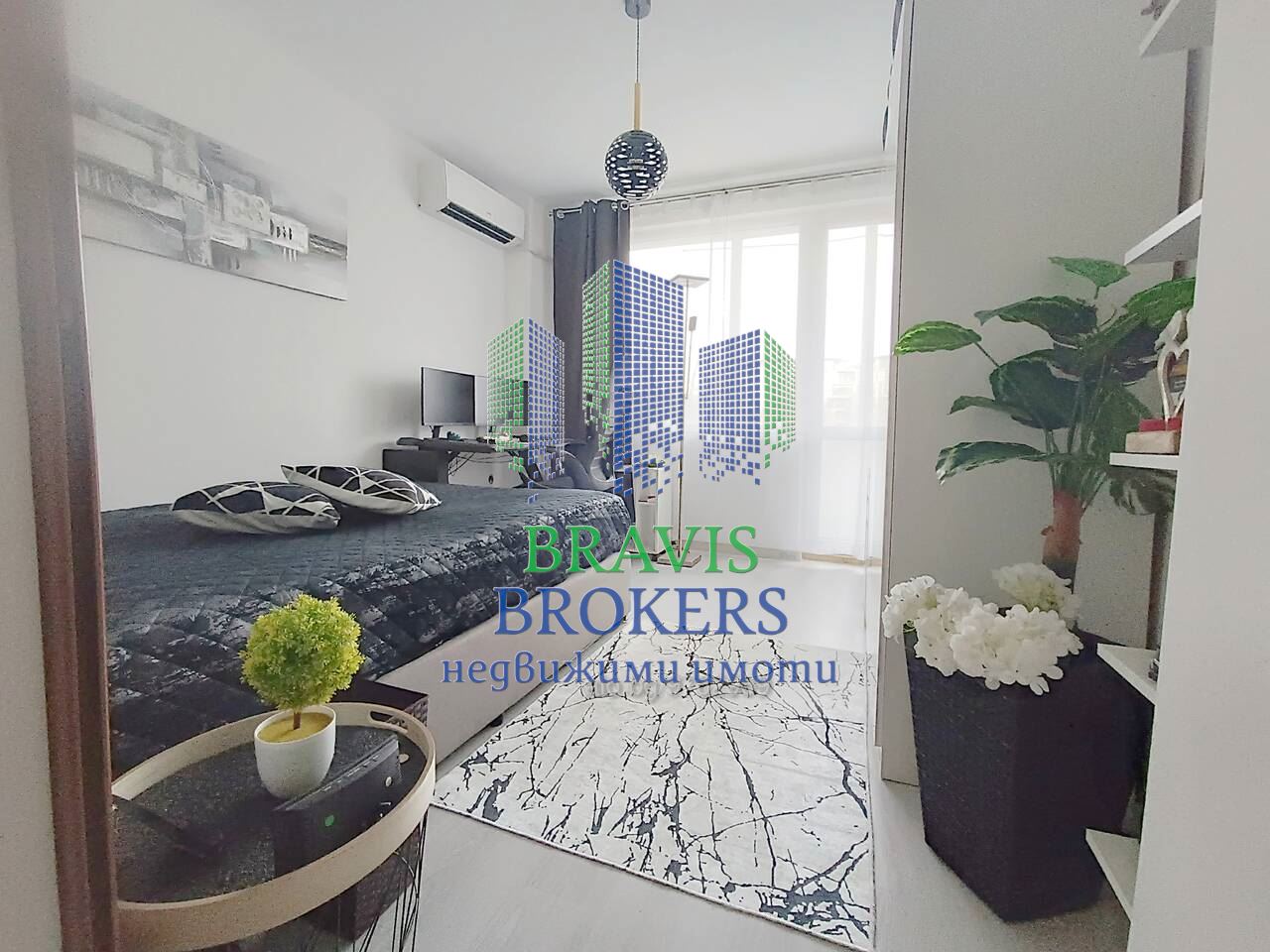 ЧАЙКА -- ТРИСТАЕН -- ЛУКСОЗНО ОБЗАВЕДЕН - 0