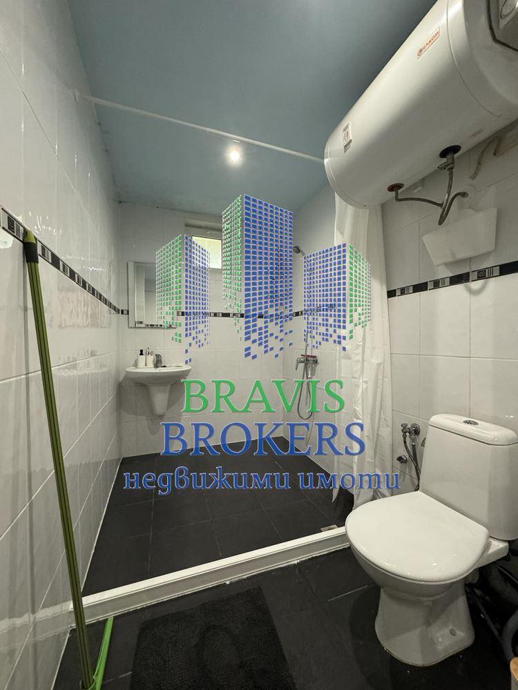 СВ. НИКОЛА -- НОВА СГРАДА - НАПЪЛНО ОБЗАВЕДЕН ДВУСТАЕН - ОСИГУРЕНО ПАРКОМЯСТО -- ПРИЛЕЖАЩ ДВОР - 0