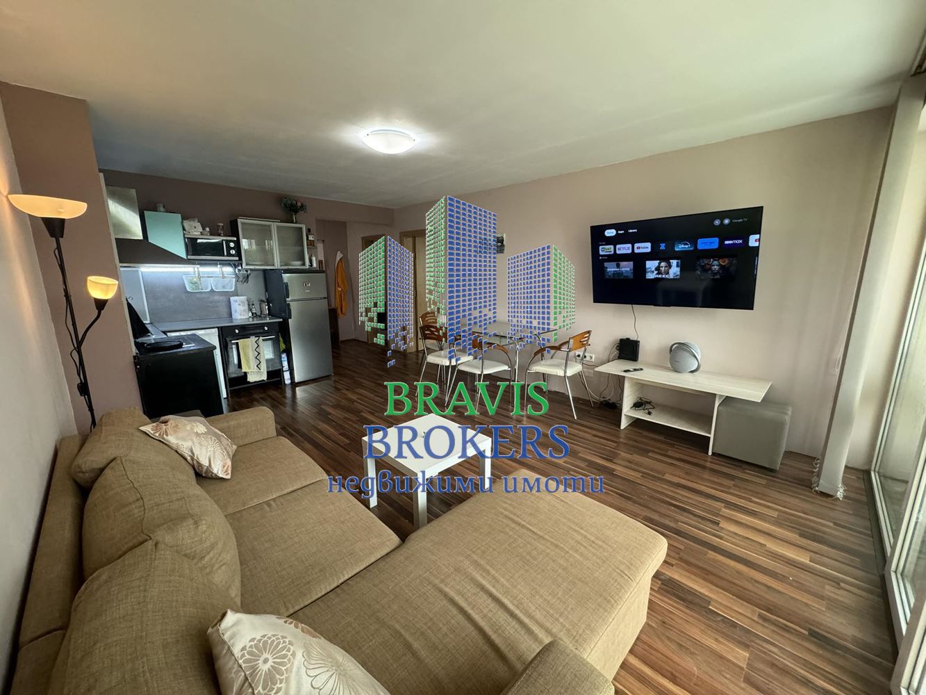 СВ. НИКОЛА -- НОВА СГРАДА - НАПЪЛНО ОБЗАВЕДЕН ДВУСТАЕН - ОСИГУРЕНО ПАРКОМЯСТО -- ПРИЛЕЖАЩ ДВОР - 0