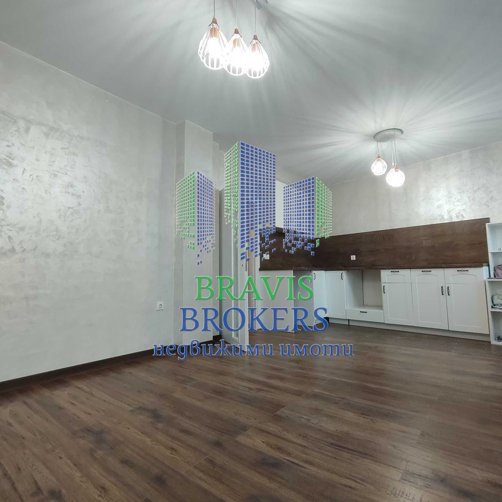 КОЛХОЗЕН ПАЗАР – АКТ 16 – ПРОСТОРЕН ТРИСТАЕН –ПРЕКРАСНА ЛОКАЦИЯ - 0