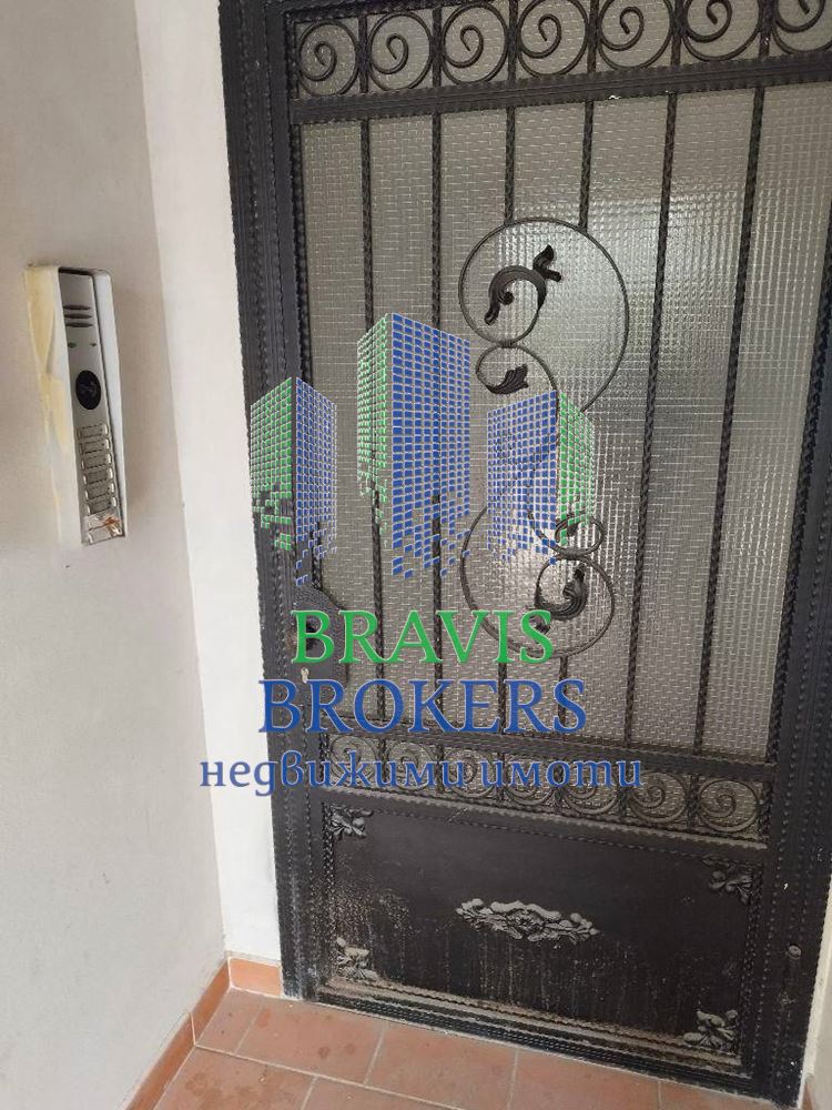 ШИРОК ЦЕНТЪР — ГОЛЯМ ДВУСТАЕН АПАРТАМЕНТ — ЦЕНА БЕЗ АНАЛОГ ЗА РАЙОНА — НОВА СГРАДА — СРЕДЕН ЕТАЖ - 0