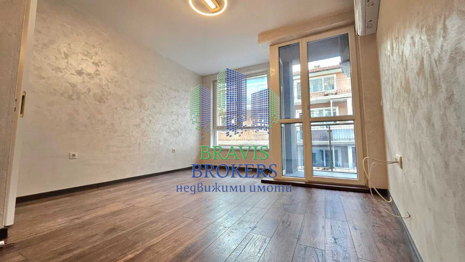 КОЛХОЗЕН ПАЗАР – АКТ 16 – ПРОСТОРЕН ТРИСТАЕН –ПРЕКРАСНА ЛОКАЦИЯ - 0