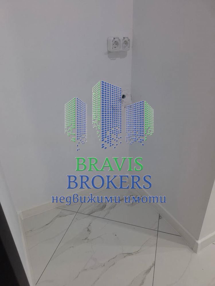 ЛЕВСКИ – НАПЪЛНО РЕНОВИРАН– ПРОСТОРЕН ТРИСТАЕН – ЧИСТА ПЛОЩ-82 кв — ПРЕКРАСНА ЛОКАЦИЯ - 0