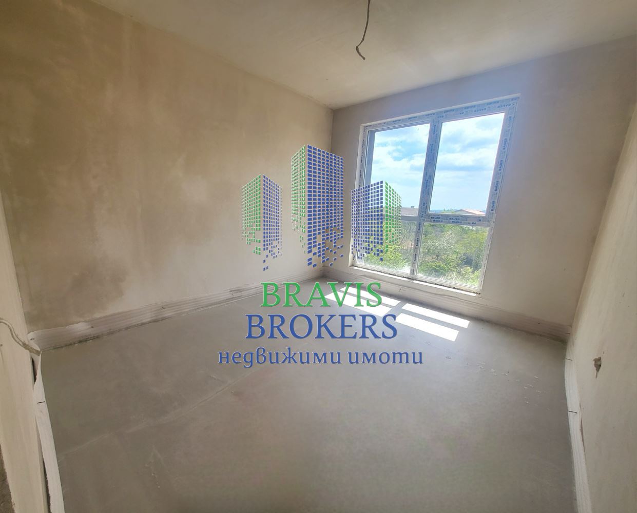 СВЕТЪЛ ТРИСТАЕН –НОВА СГРАДА -- РАЗСРОЧЕНО ПЛАЩАНЕ -- СРЕДЕН ЕТАЖ - 0