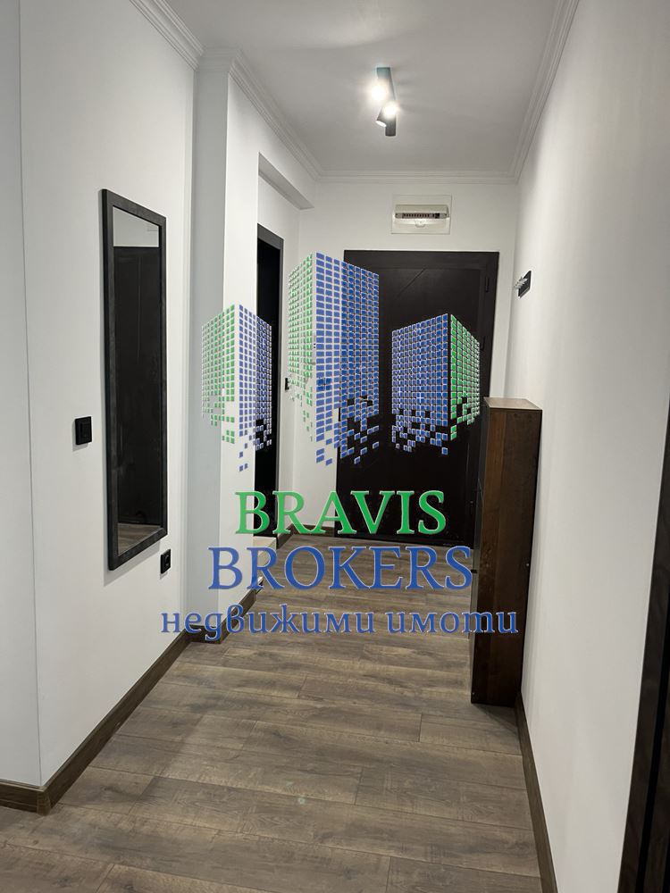 ЛУКСОЗЕН ЧИСТО НОВ ТРИСТАЕН ПОД НАЕМ СЪС ЗАКРИТО ПАРКОМЯСТО В ЦЕНАТА - 0