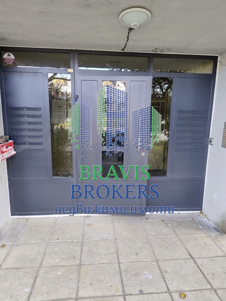 МЛАДОСТ – ДО ДЕЛТА ПЛАНЕТ МОЛ И МЕБЕЛНА ПАЛАТА – ЧИСТО НОВ - ТРИСТАЕН НАПЪЛНО ОБЗАВЕДЕН — НА СРЕДЕН ЕТАЖ - 0