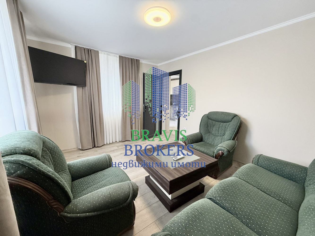 🏡 Продава се етаж от къща в централната част на кв. Виница, гр. Варна - 0