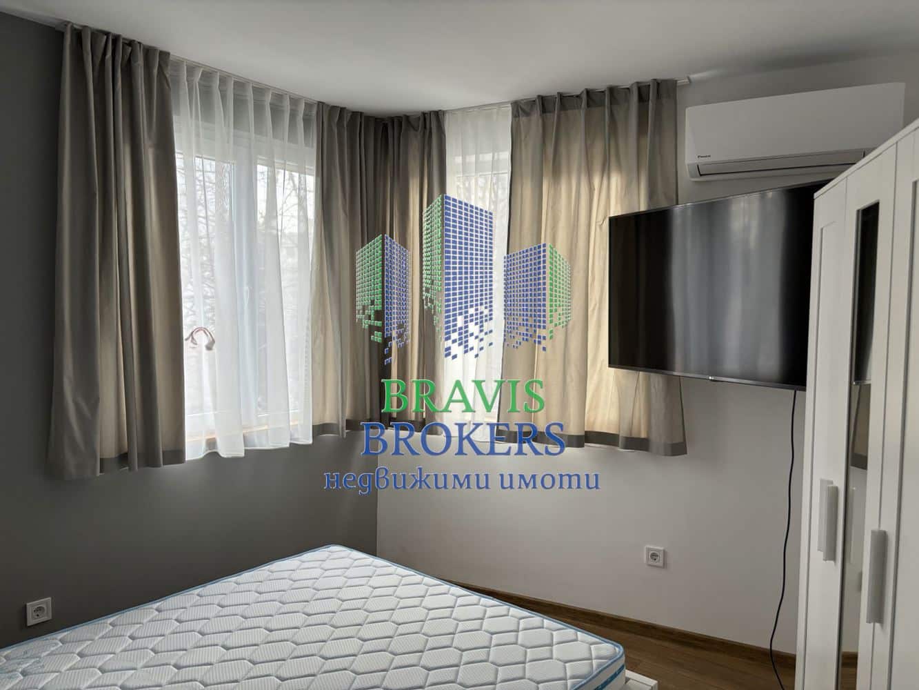 🏡ТОП ОФЕРТА - НАЕМ-ПРОСТОРЕН ТРИСТАЕН-НАПЪЛНО ОБЗАВЕДЕН🔥 ЦЕНА 1000лв - 0