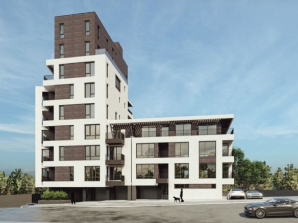 ВАРНА ЛЕВСКИ — ТОП ЛОКАЦИЯ – БЕЗ АНАЛОГ НА ПАЗАРЯ — ЛУКСОЗНА СГРАДА — СОБСТВЕН ДВОР 150кв.м - 0