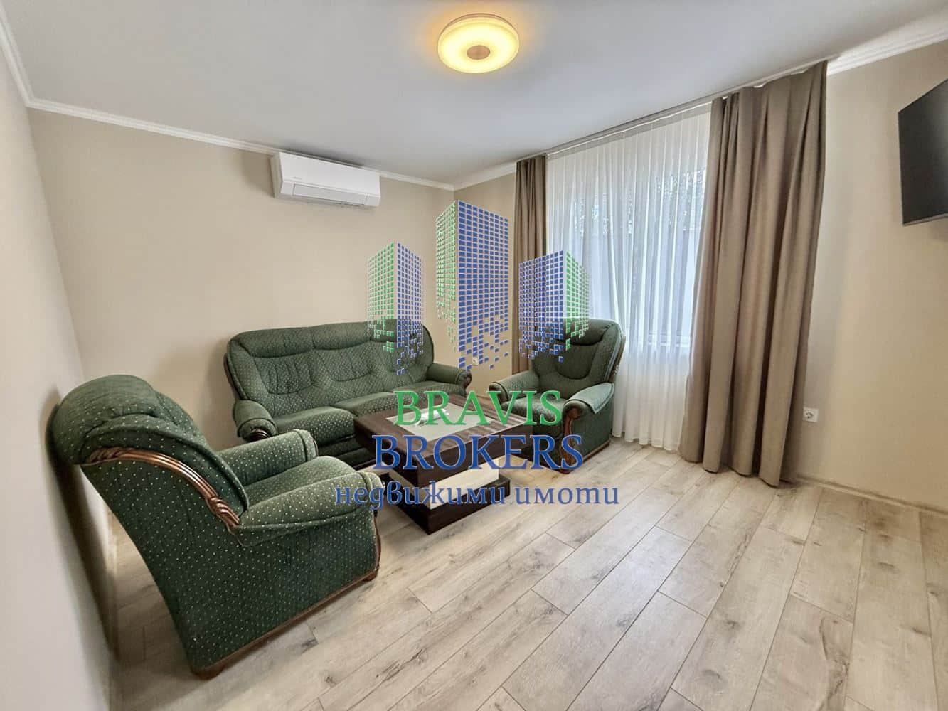 🏡 Продава се етаж от къща в централната част на кв. Виница, гр. Варна - 0