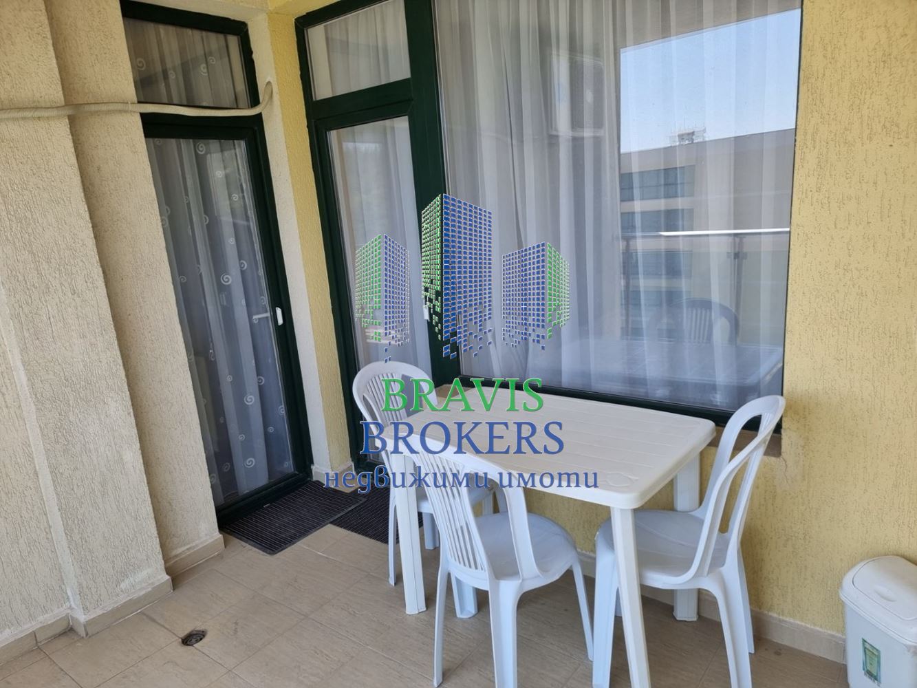 г.ВАРНА – Св. Константин и Елена– НАПЪЛНО ОБЗАВЕДЕН – ТЕРАСА - БОНУС ПАРКОМЯСТО ! - 0