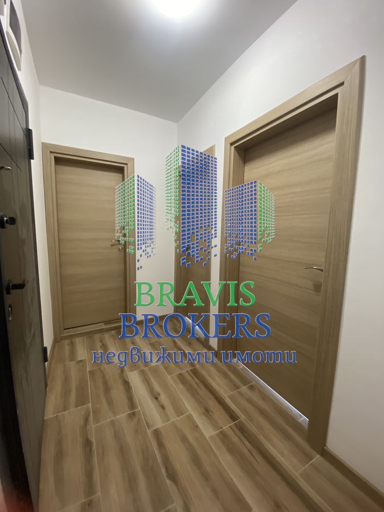 ЕКСКЛУЗИВНО – ДО МАГАЗИН РЕГАЛ – ТРИСТАЕН “ДО КЛЮЧ” С КУХНЯ – ИЗЦЯЛО ЮЖЕН – СРЕДЕН ЕТАЖ – ДНЕВНА = 23 кв.м – ДВЕ СПАЛНИ-0 ЕКСКЛУЗИВНО - ДО МАГАЗИН РЕГАЛ - ТРИСТАЕН "ДО КЛЮЧ" С КУХНЯ - ИЗЦЯЛО ЮЖЕН - СРЕДЕН ЕТАЖ - ДНЕВНА = 23 кв.м - ДВЕ СПАЛНИ - 0