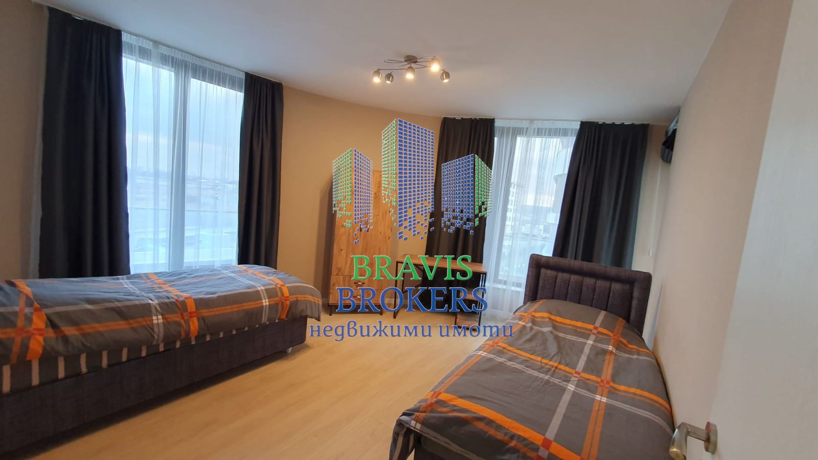 ВАРНА ТРОШЕВО —ЛУКСОЗЕН НАПЪЛНО ОБЗАВЕДЕН – ТРИСТАЕН АПАРТАМЕНТ - ЗАТВОРЕН КОМПЛЕКС - 0