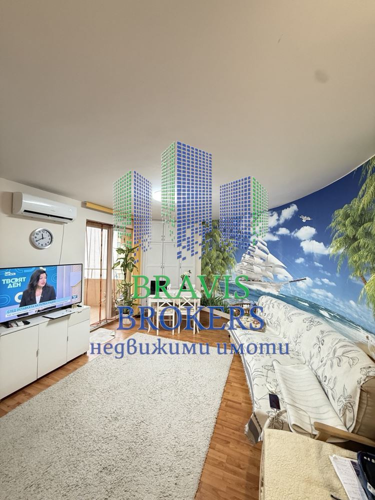 г.ВАРНА – Св. Константин и Елена– НАПЪЛНО ОБЗАВЕДЕН ТРИСТАЕН – ТЕРАСА – ТОП ЛОКАЦИЯ - 0