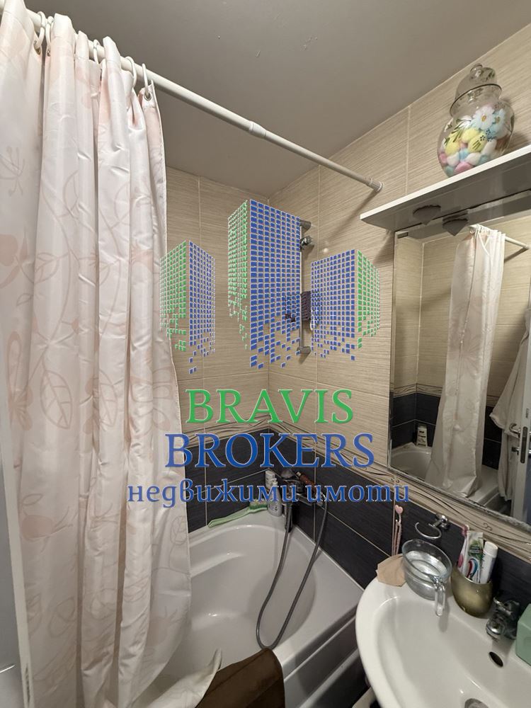 г.ВАРНА – Св. Константин и Елена– НАПЪЛНО ОБЗАВЕДЕН ТРИСТАЕН – ТЕРАСА – ТОП ЛОКАЦИЯ - 0