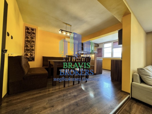 ВАРНА ПОБЕДА — НАПЪЛНО ОБЗАВЕДЕН МЕЗОНЕТ 110кв.м — СРЕДЕН ЕТАЖ–ТУХЛЕНА СГРАДА – ПРИЛЕЖАЩА МАЗА - 0