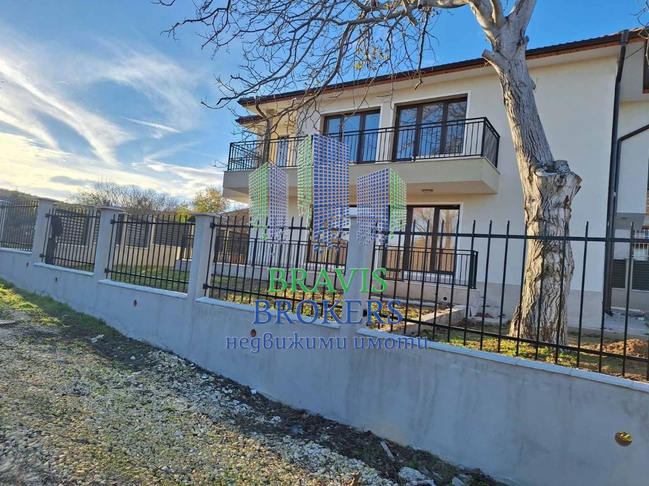 ПРЕКРАСНА КЪЩА С ТРИ СПАЛНИ – ДО КЛЮЧ – ТРАКАТА! !! ОТЛИЧЕН ДОСТЪП !! - 0