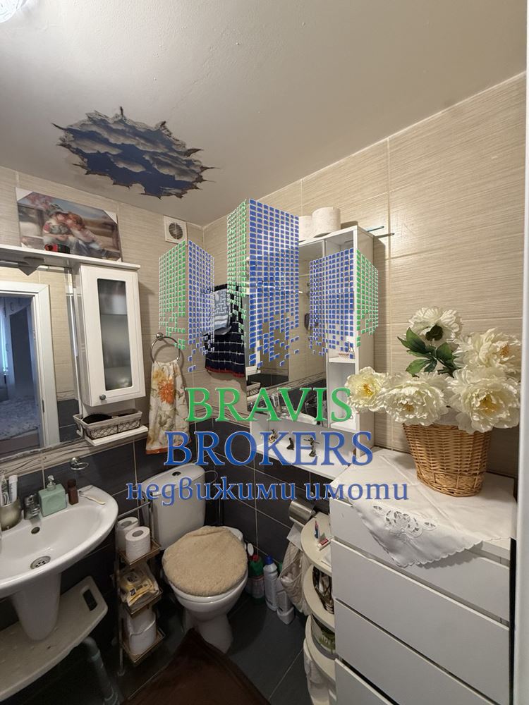 г.ВАРНА – Св. Константин и Елена– НАПЪЛНО ОБЗАВЕДЕН ТРИСТАЕН – ТЕРАСА – ТОП ЛОКАЦИЯ - 0