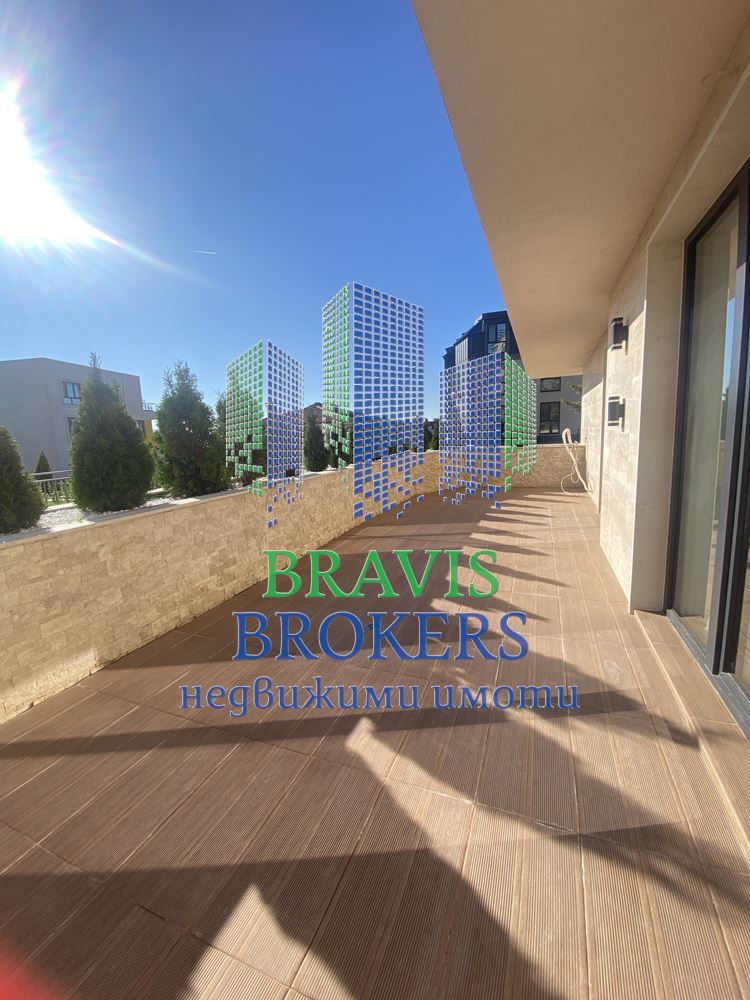 ОБЗАВЕДЕН ЧЕТИРИСТАЕН АПАРТАМЕНТ 225 КВ.М — ДНЕВНА 38 КВ.М. И ТРИ ГОЛЕМИ СПАЛНИ — ТРИ САНИТАРНИ — ПРОСТОРНА ВЕРАНДА - 0