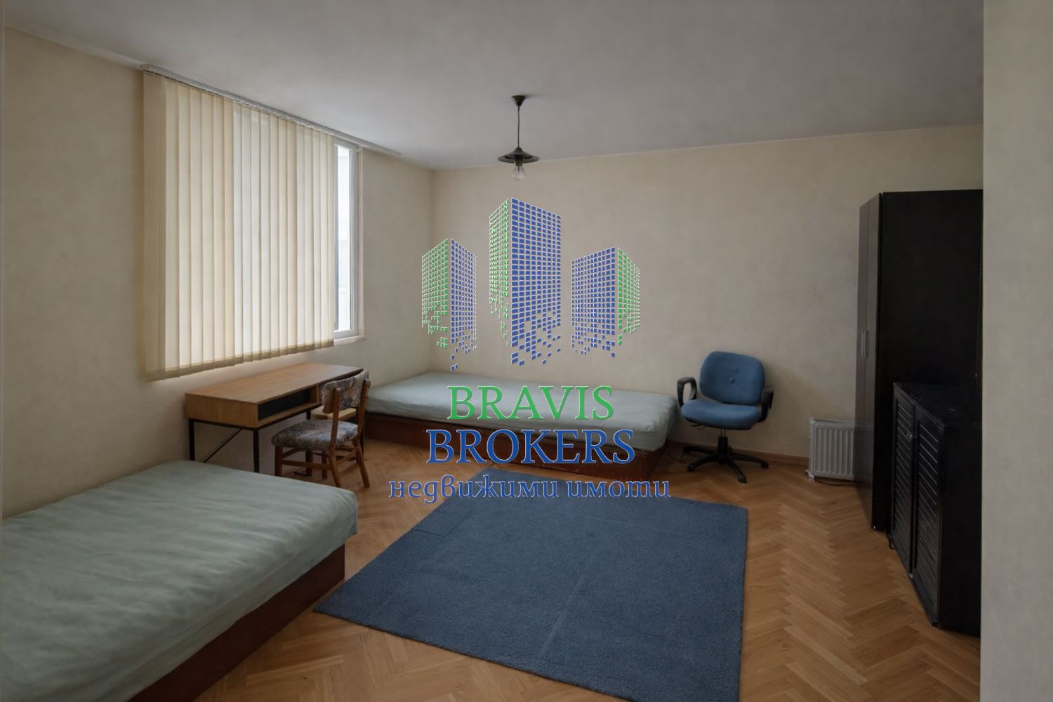 ДО РУСКОТО УЧИЛИЩЕ – ЧЕТИРИСТАЕН – ТАВАНСКА СТАЯ И ИЗБЕНО ПОМЕЩЕНИЕ В ЦЕНАТА - 0