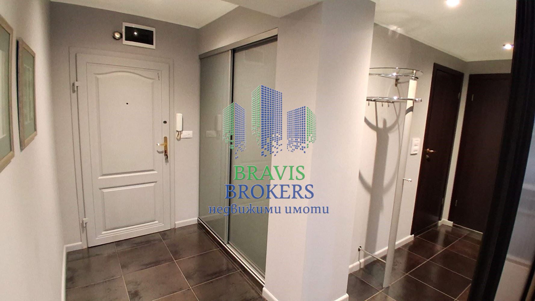 ВАРНА ТРОШЕВО — НАПЪЛНО ОБЗАВЕДЕН – ПРОСТОРЕН ДВУСТАЕН АПАРТАМЕНТ - СРЕДЕН ЕТАЖ - 0