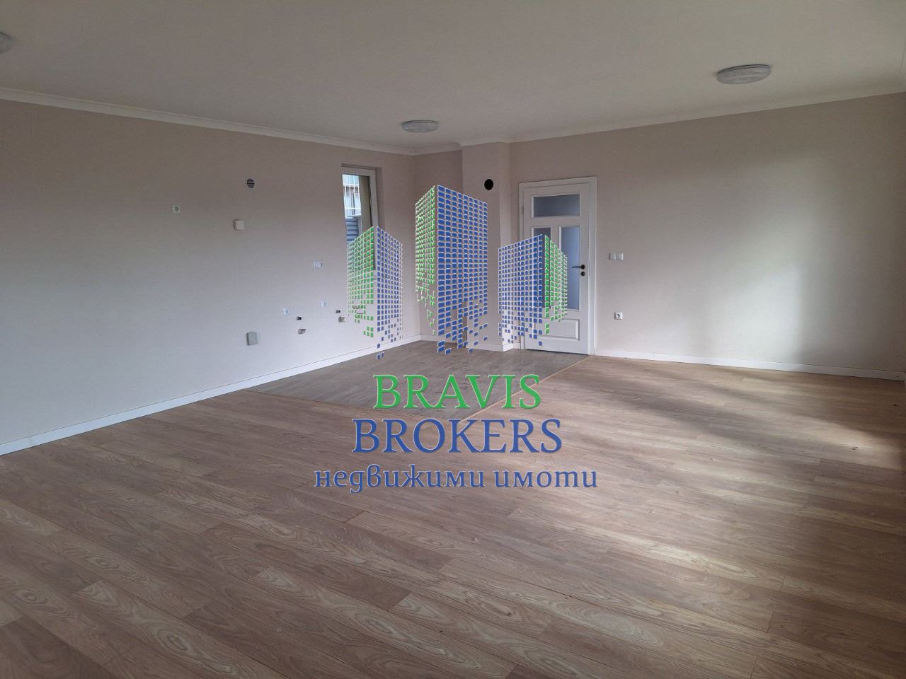 ПРЕКРАСНА КЪЩА С ТРИ СПАЛНИ – ДО КЛЮЧ – ТРАКАТА! !! ОТЛИЧЕН ДОСТЪП !! - 0