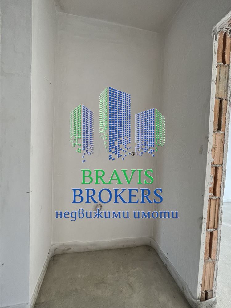 ПРЕКРАСЕН ТРИСТАЕН АПАРТАМЕНТ - СРЕДЕН ЕТАЖ– МАЛКА БУТИКОВА СГРАДА -- АКТ 16 - ПАРКОМЕСТА - 0