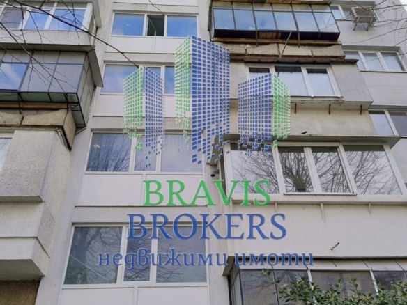 гр.ВАРНА МЛАДОСТ – ДО МЕБЕЛНА ПАЛАТА – ПРОСТОРЕН ТРИСТАЕН — ЗА РЕМОНТ - 0