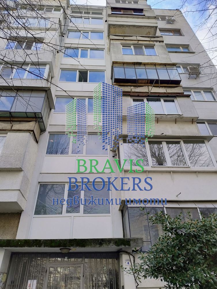 гр.ВАРНА МЛАДОСТ – ДО МЕБЕЛНА ПАЛАТА – ПРОСТОРЕН ТРИСТАЕН — ЗА РЕМОНТ - 0