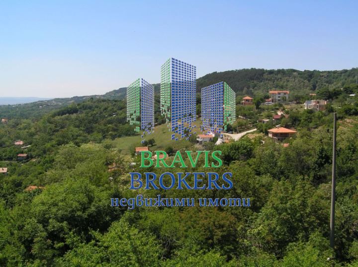 Парцел 1300 кв. - 0