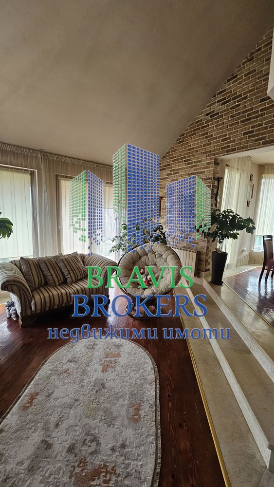 ЛУКСОЗНА КЪЩА ВЪВ ВИНИЦА - 0