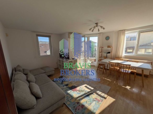 Aпартамент под наем за – Център Варна, плажа и Морската градина! - 0