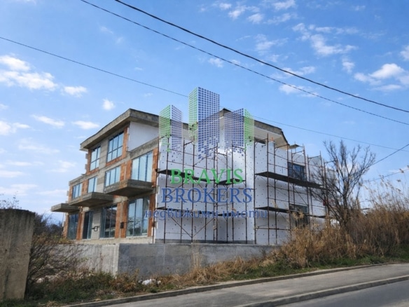 ПЛАТИ 10 % СЕГА ОСТАТЪКА НА ГОТОВА СГРАДА - ДО КУБЧЕТО -- ИНВЕСТИЦИОНЕН ТРИСТАЕН - ДНЕВНА = 26кв.м - НАПРЕДНАЛ ЕТАП НА СТРОИ - 0