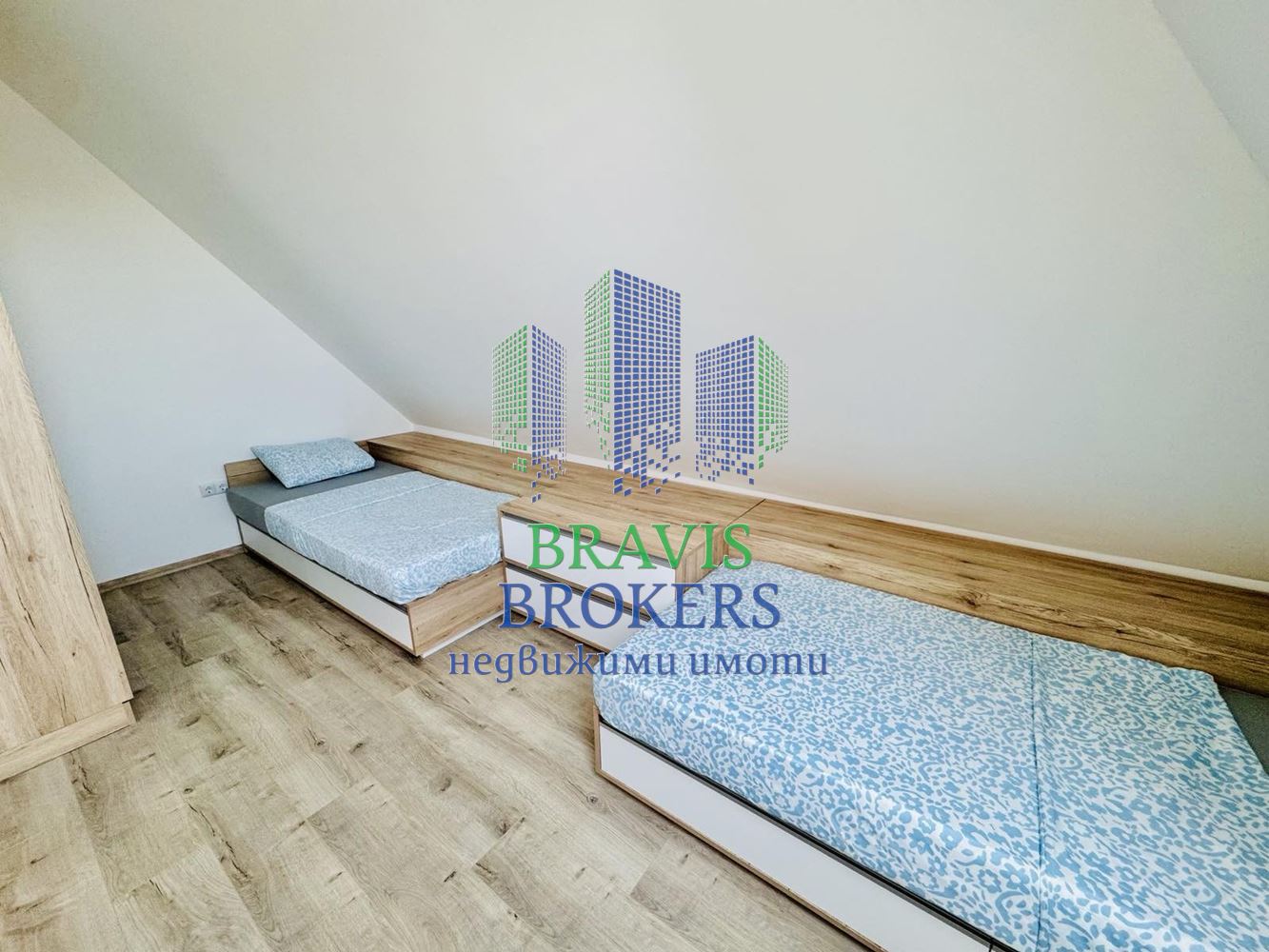 🏡 Отдава се под наем обзаведен ТРИСТАЕН апартамент | кв. Бриз, Варна 🌊 - 0