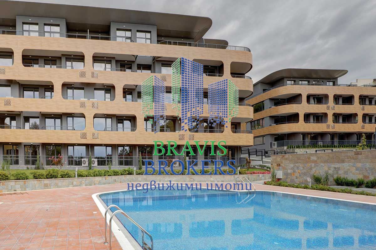 НЕСКРИВАЕМА МОРСКА ПАНОРАМА -- КОРАЛ РЕЗИДЪНС - ДО ПАРК МАРТ -- ЛУКСОЗНО ОБЗАВЕДЕН ТРИСТАЕН АПАРТАМЕНТ В НОВА СГРАДА - 0