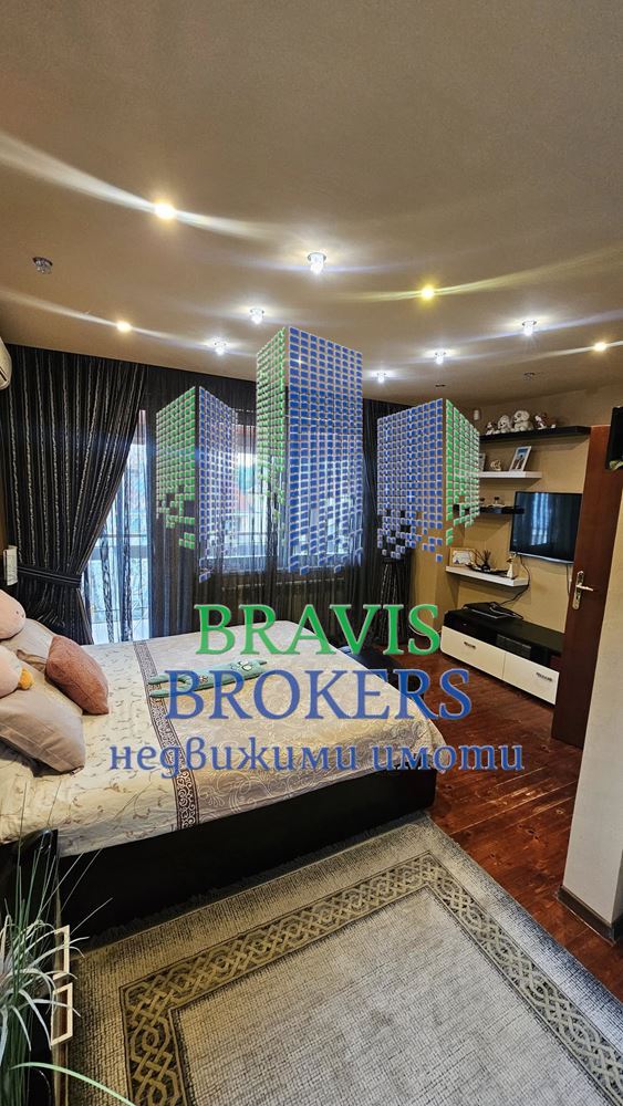 ЛУКСОЗНА КЪЩА ВЪВ ВИНИЦА - 0