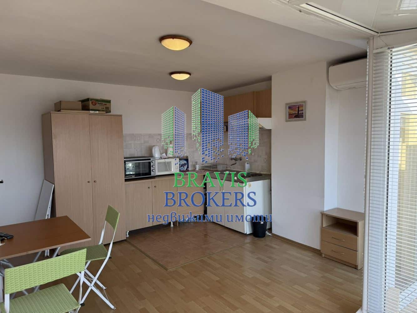 ВАРНА БРИЗ - ТУХЛА СГРАДА – ОБЗАВЕДЕН ДВУСТАЕН АПАРТАМЕНТ – МОРСКА ПАНОРАМА - ТОП ЦЕНА - 106900 - 0