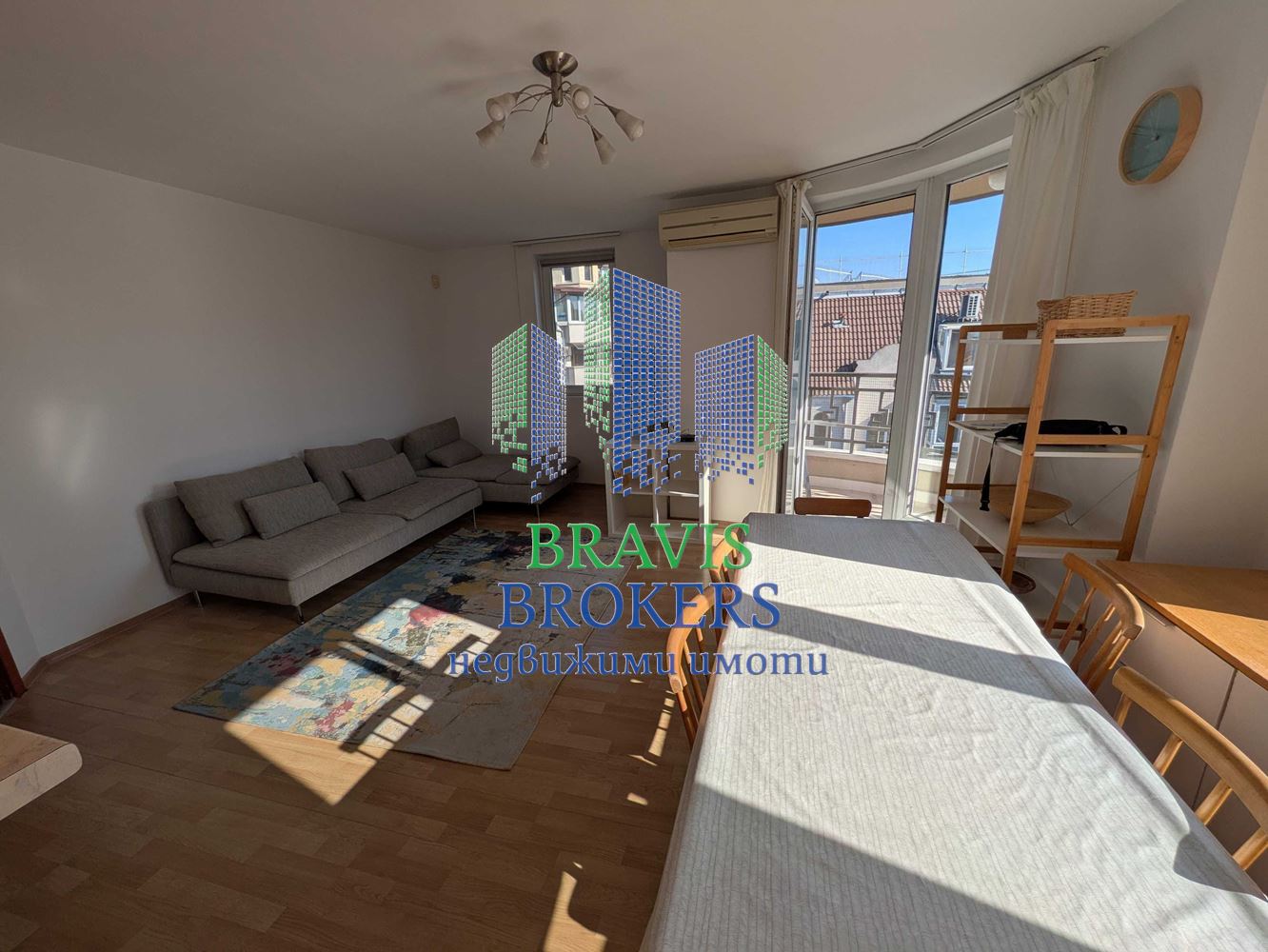 Aпартамент под наем за – Център Варна, плажа и Морската градина! - 0