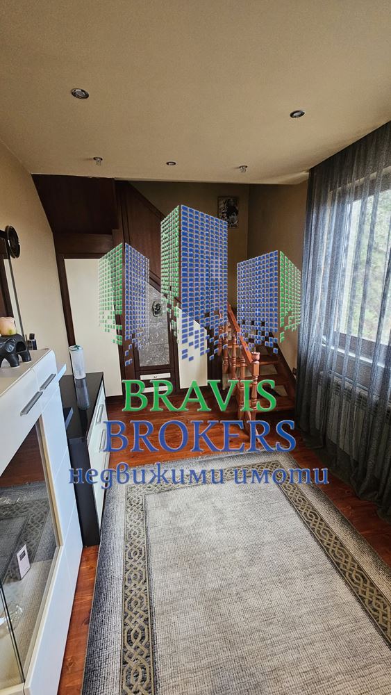 ЛУКСОЗНА КЪЩА ВЪВ ВИНИЦА - 0