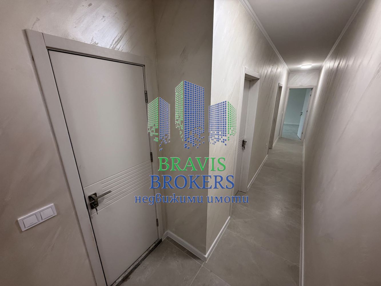 ВАРНА ВЪЗРАЖДАНЕ 3 - ОБЗАВЕДЕН ДО КЛЮЧ – ПРОСТОРЕН ТРИСТАЕН - НОВА СГРАДА АКТ 16 - ИЗЦЯЛО ЮЖЕН - ТОП ЦЕНА - 0