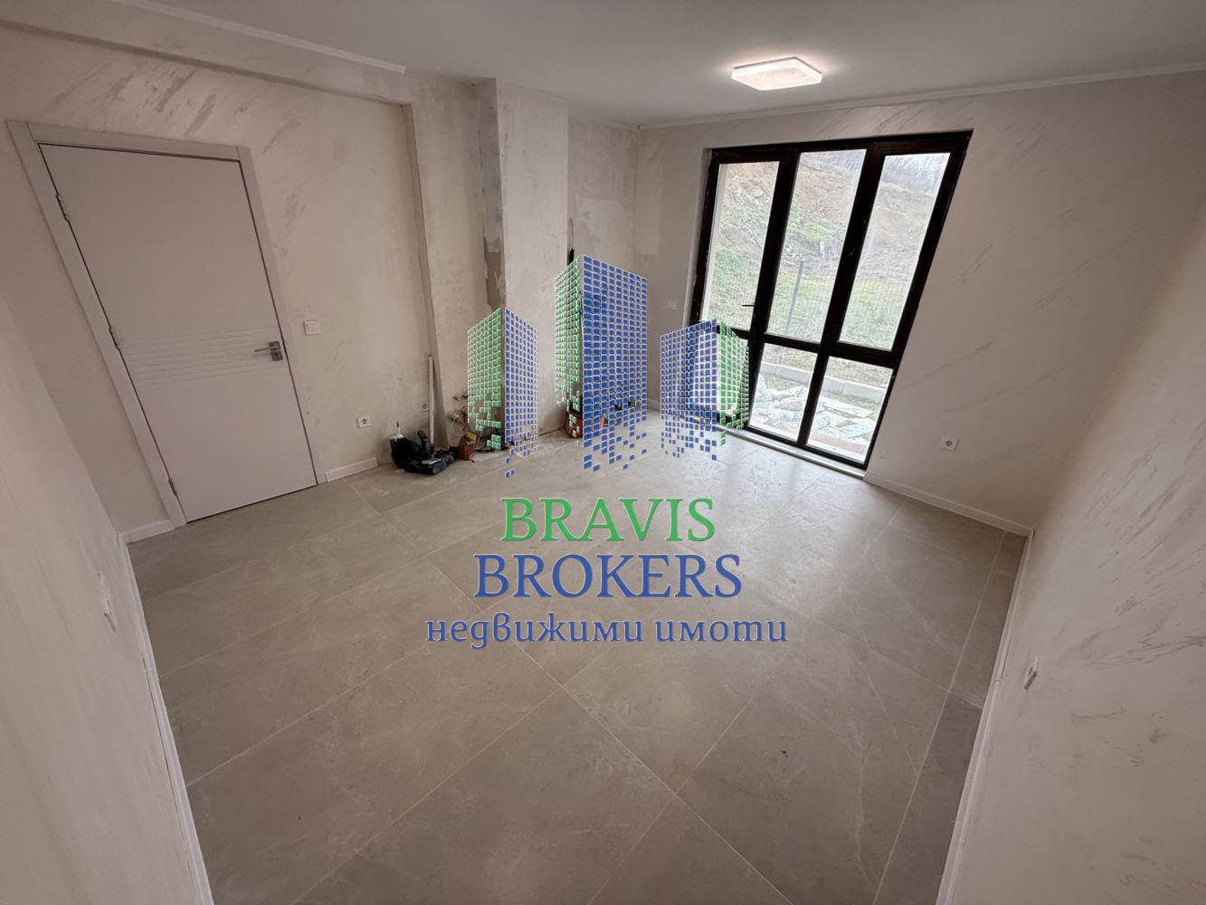 ВАРНА ВЪЗРАЖДАНЕ 3 - ОБЗАВЕДЕН ДО КЛЮЧ – ПРОСТОРЕН ТРИСТАЕН - НОВА СГРАДА АКТ 16 - ИЗЦЯЛО ЮЖЕН - ТОП ЦЕНА - 0