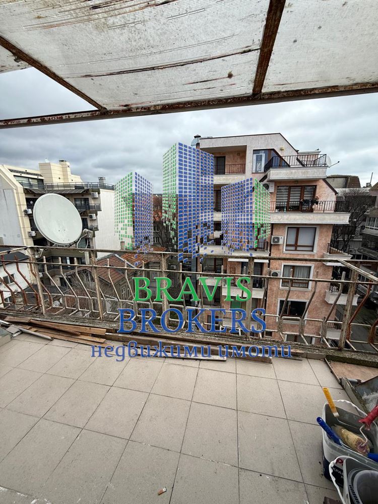 ВАРНА -- ЦЕНТЪР - ТРИСТАЕН АПАРТАМЕНТ - СРЕДЕН ЕТАЖ –ТУХЛА СГРАДА - ТОП ЦЕНА 124990 EUR!! - 0