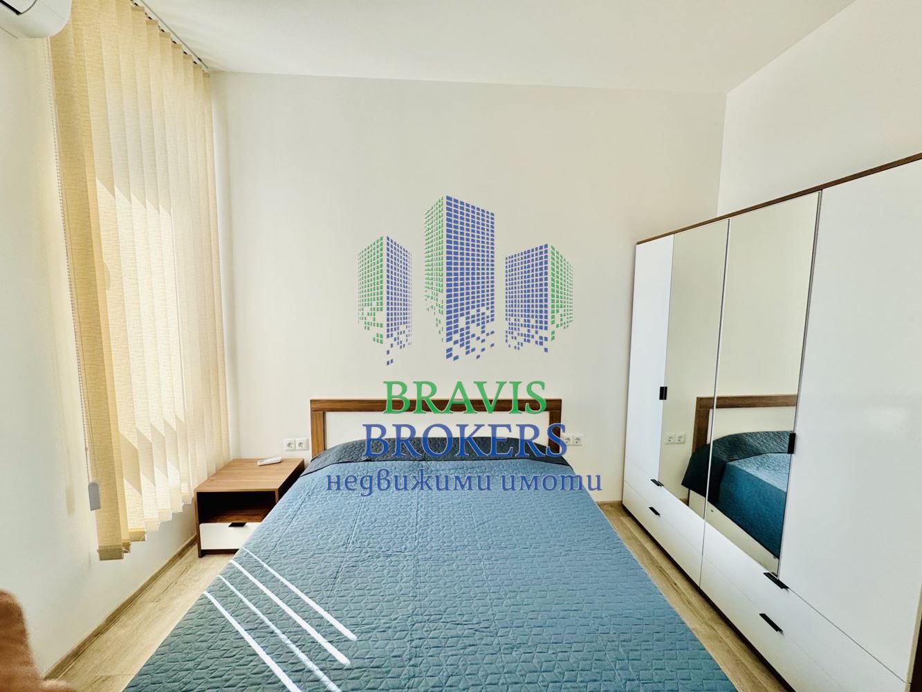 кв. Бриз, Варна - Под наем двустаен обзаведен апартамент - Собствен двор – 60 кв.м - 0