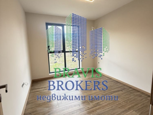 ВАРНА Св. Св. Константин и Елена - ЗАВЪРШЕН ДО КЛЮЧ - СРЕДЕН ТРИСТАЕН . ВКЛЮЧЕНО В ЦЕНАТА ПАРКОМЯСТО - 0